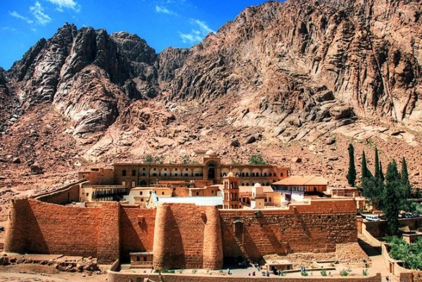 The Mountain of Moses &quot; Cairo &amp; St. Catherin Program&quot;